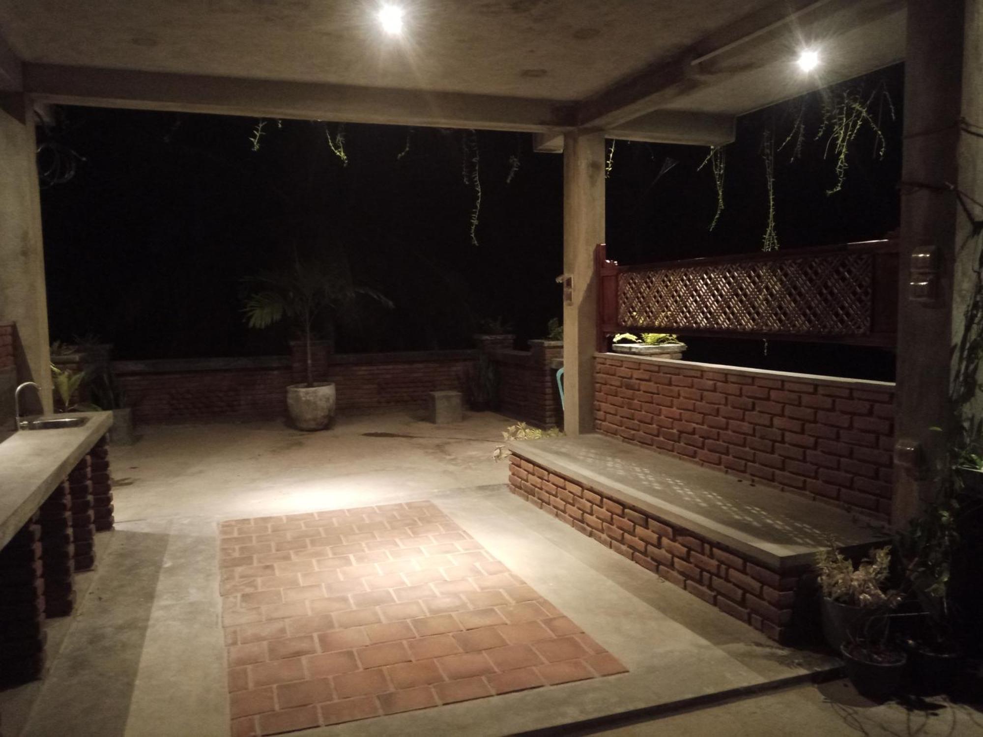 The Brick Wonder 호텔 Habaraduwa Central 외부 사진