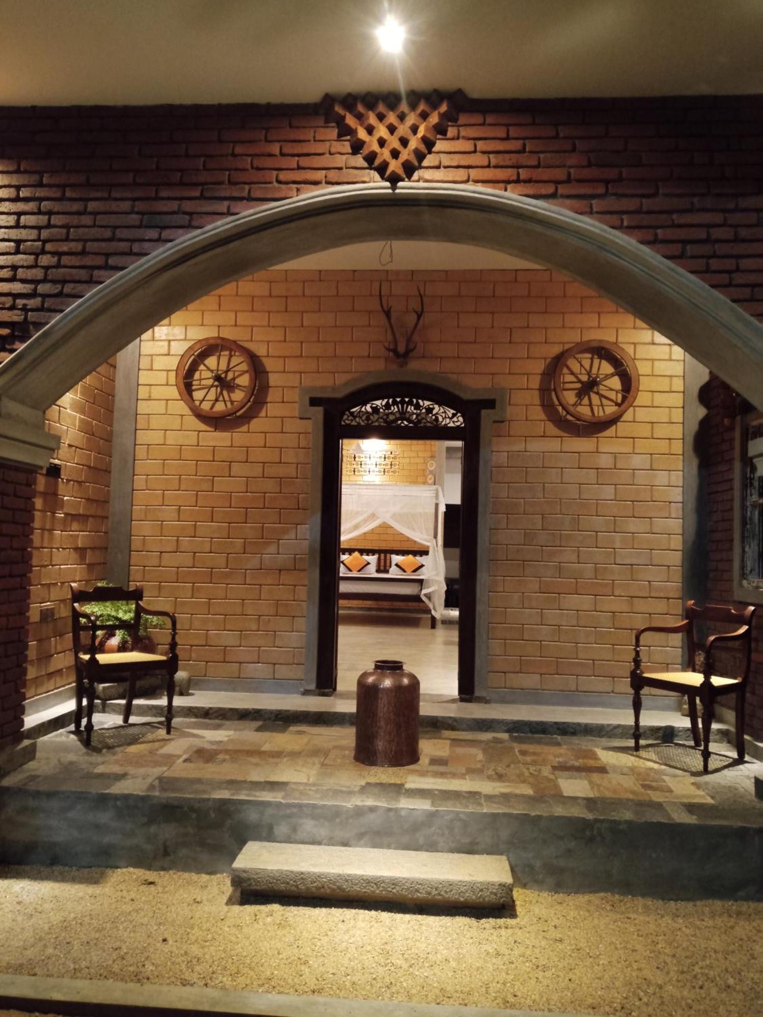 The Brick Wonder 호텔 Habaraduwa Central 외부 사진